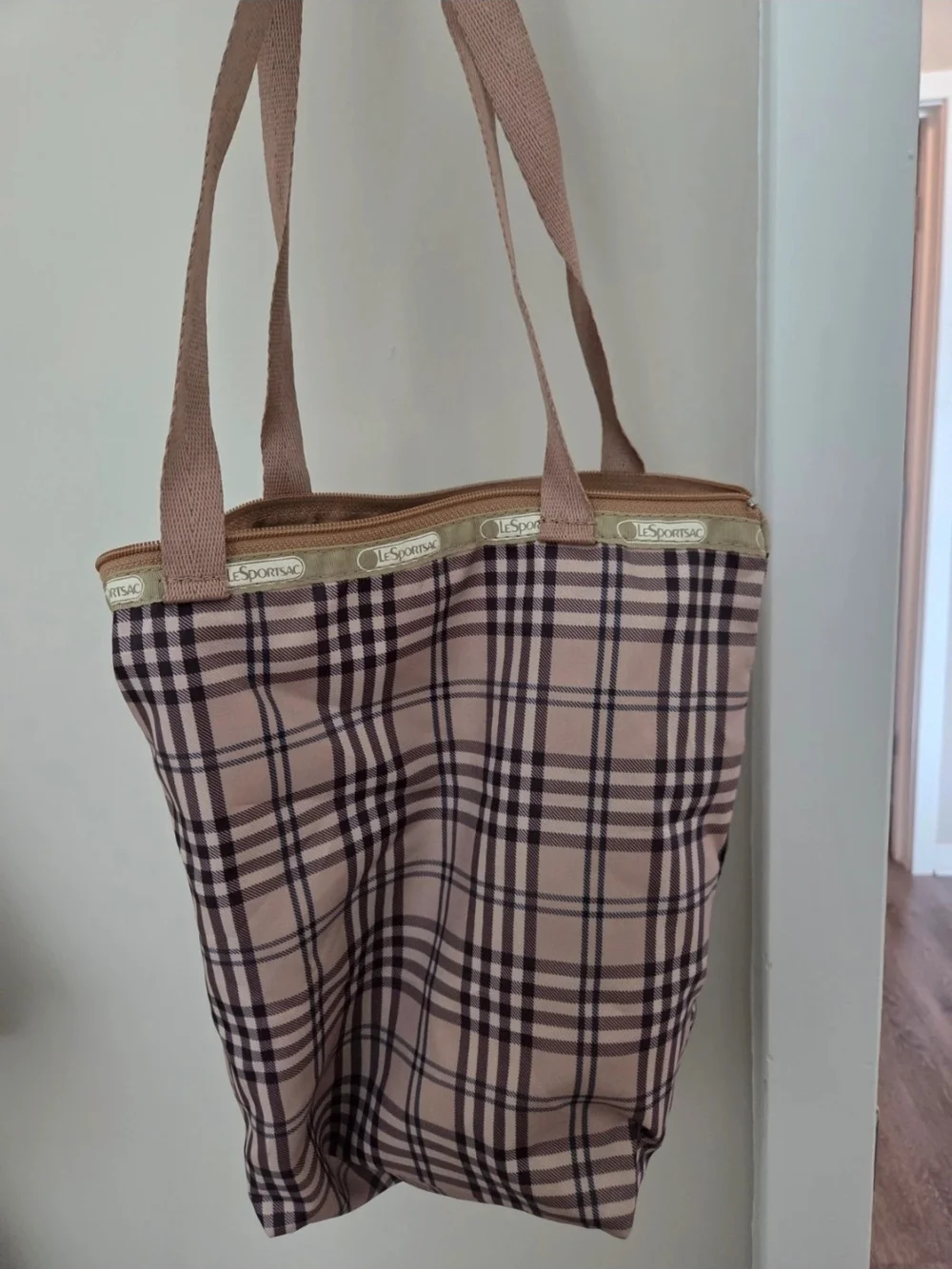LeSportsac Vintage Plaid Tote Bag with Matching Pouch